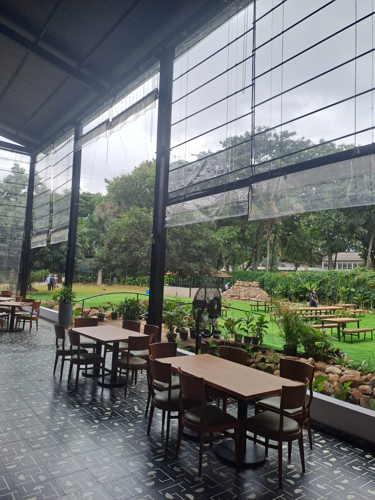 Affordable Outdoor Blinds in Rajahmundry